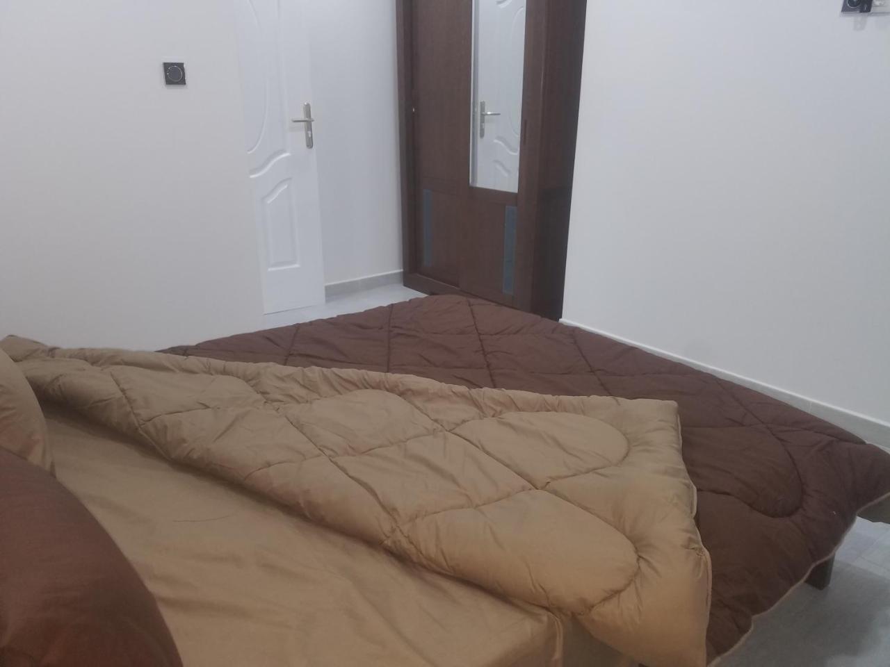 Hostel Les Pins Alger Екстер'єр фото