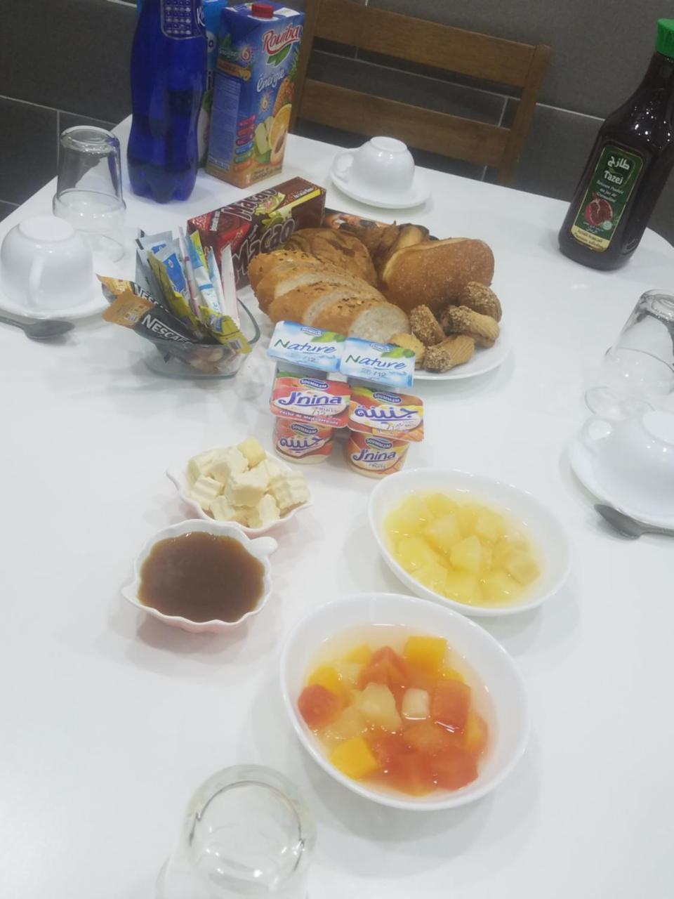 Hostel Les Pins Alger Екстер'єр фото