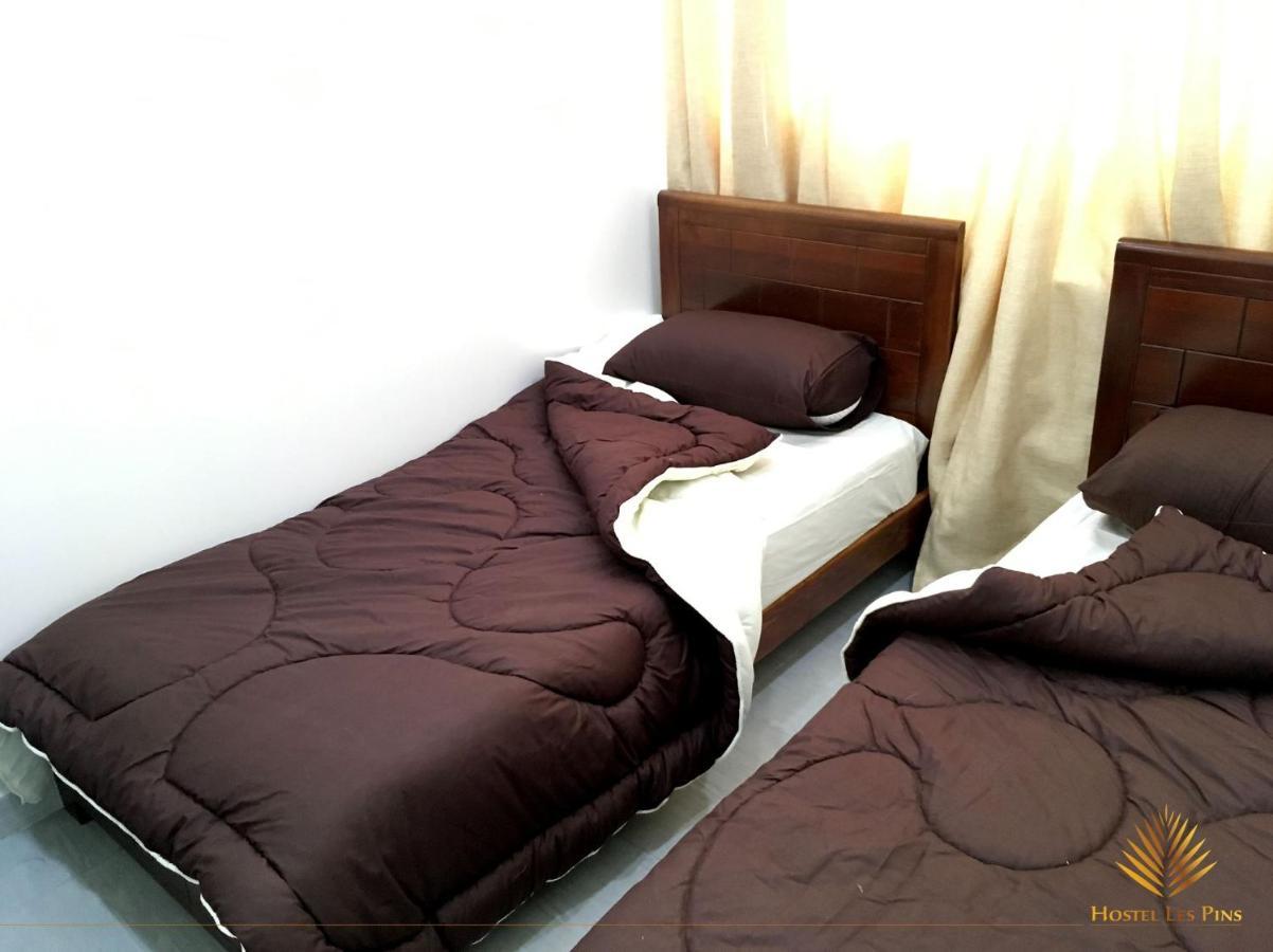 Hostel Les Pins Alger Екстер'єр фото
