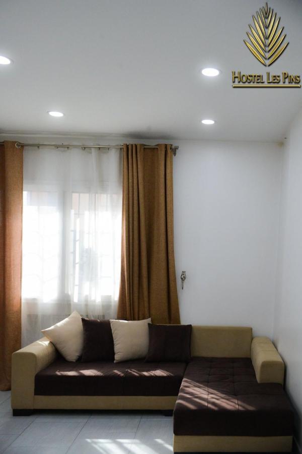 Hostel Les Pins Alger Екстер'єр фото